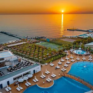 Rubi Platinum Sign Resort
